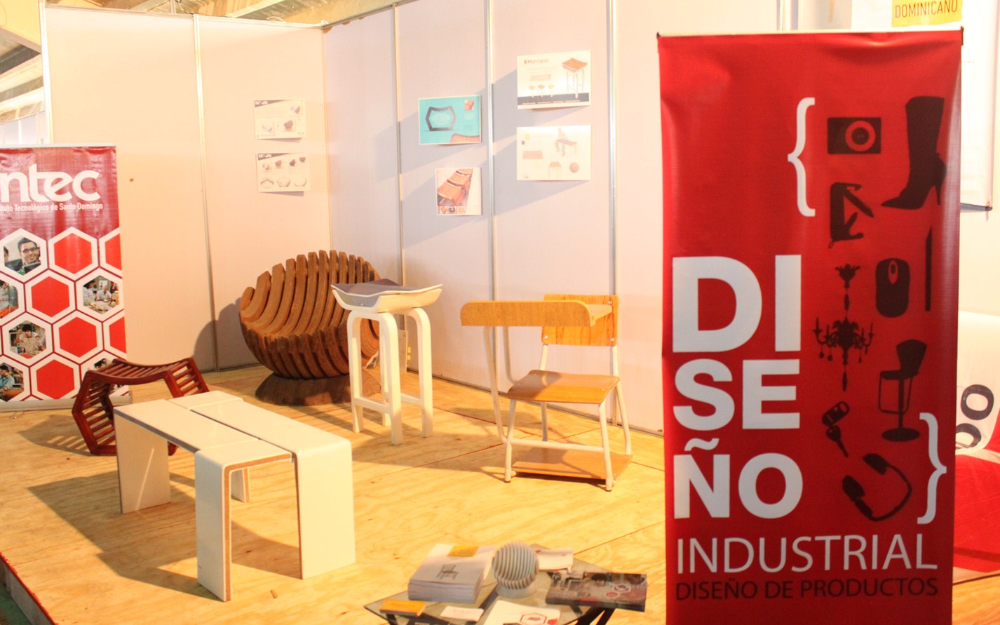 Nuestros muebles en la Feria Nacional del Mueble | LA COLMENA