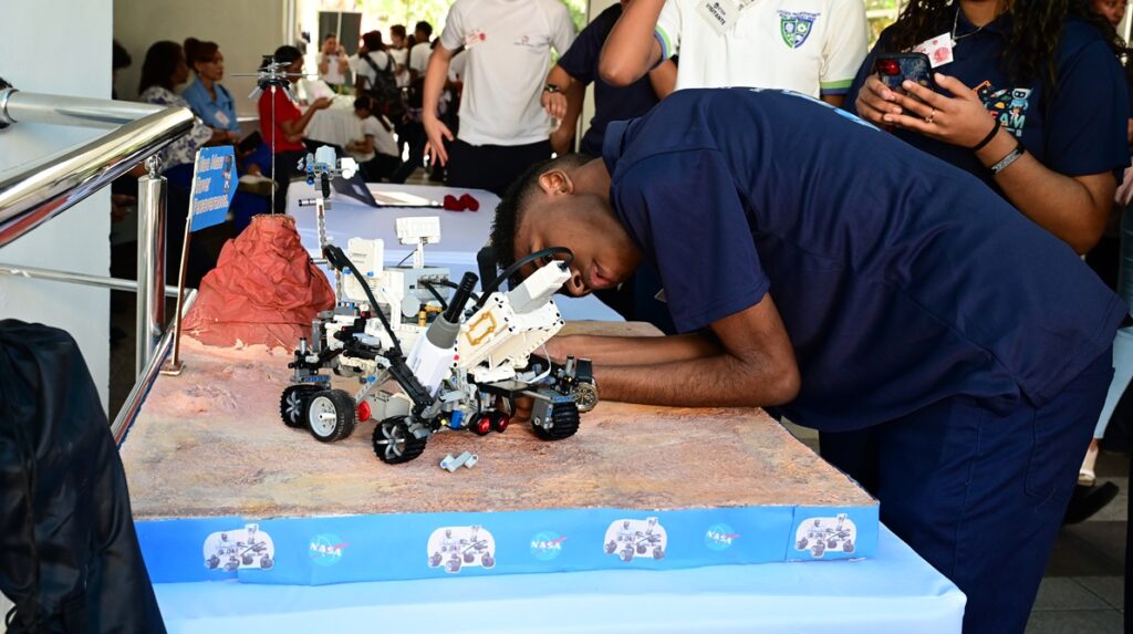 El-talento-STEM-permitira-a-futuros-profesionales-transformar-el-pais-1024x573 Instituto Tecnológico de Santo Domingo - Inicio