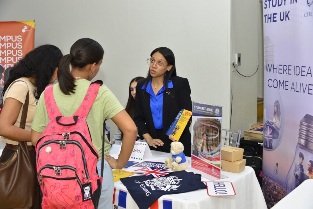 Embajadas-internacionales-destacan-oportunidades-de-becas-academicas-y-culturales-durante-la-Semana-Global-INTECultural-y-de-Emprendimiento-2025-1024x684 Instituto Tecnol&oacute;gico de Santo Domingo - Programa
