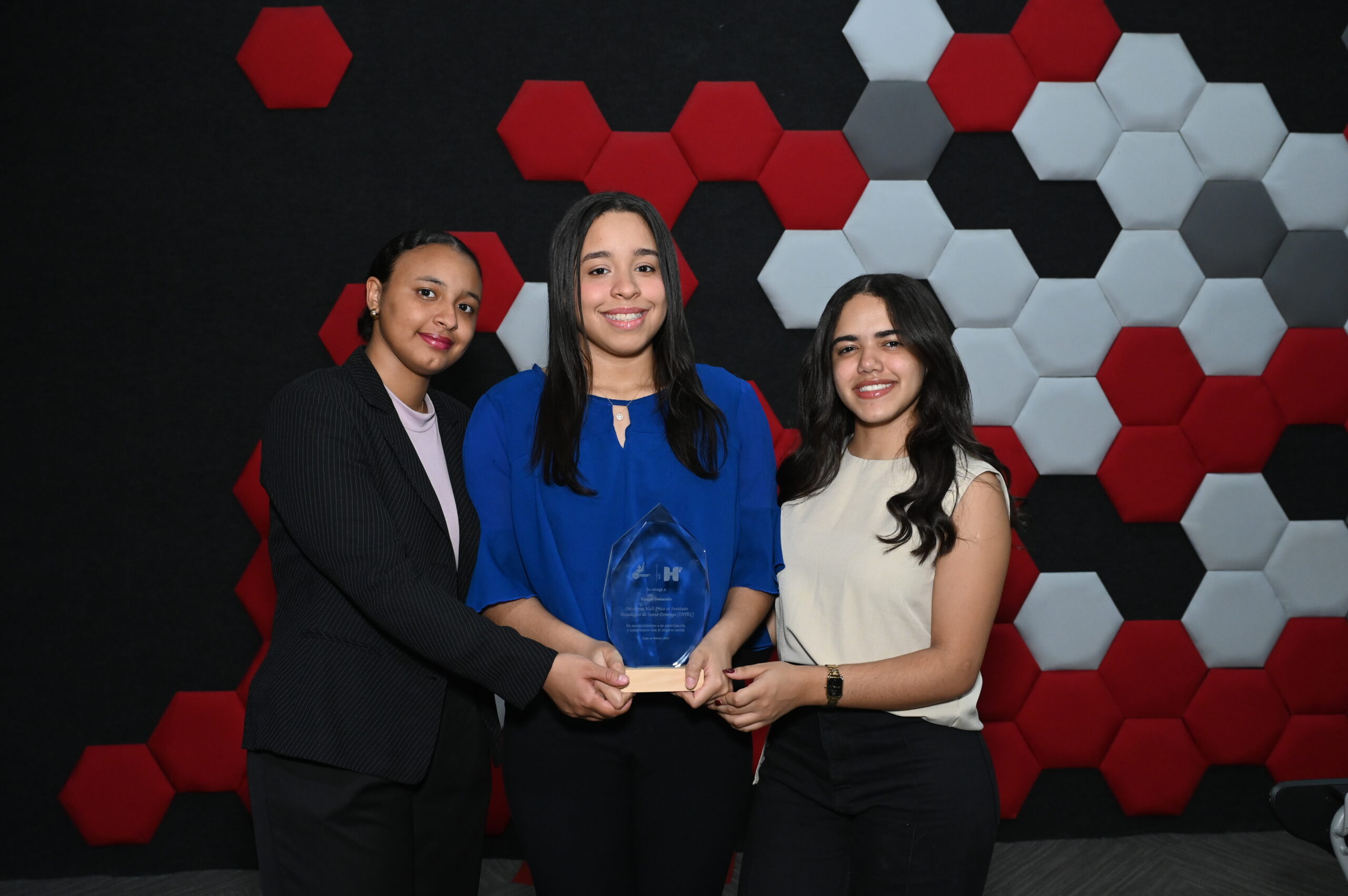 INTEC selecciona al equipo StudyAIQ para representar a la universidad en la etapa nacional del Hult Prize