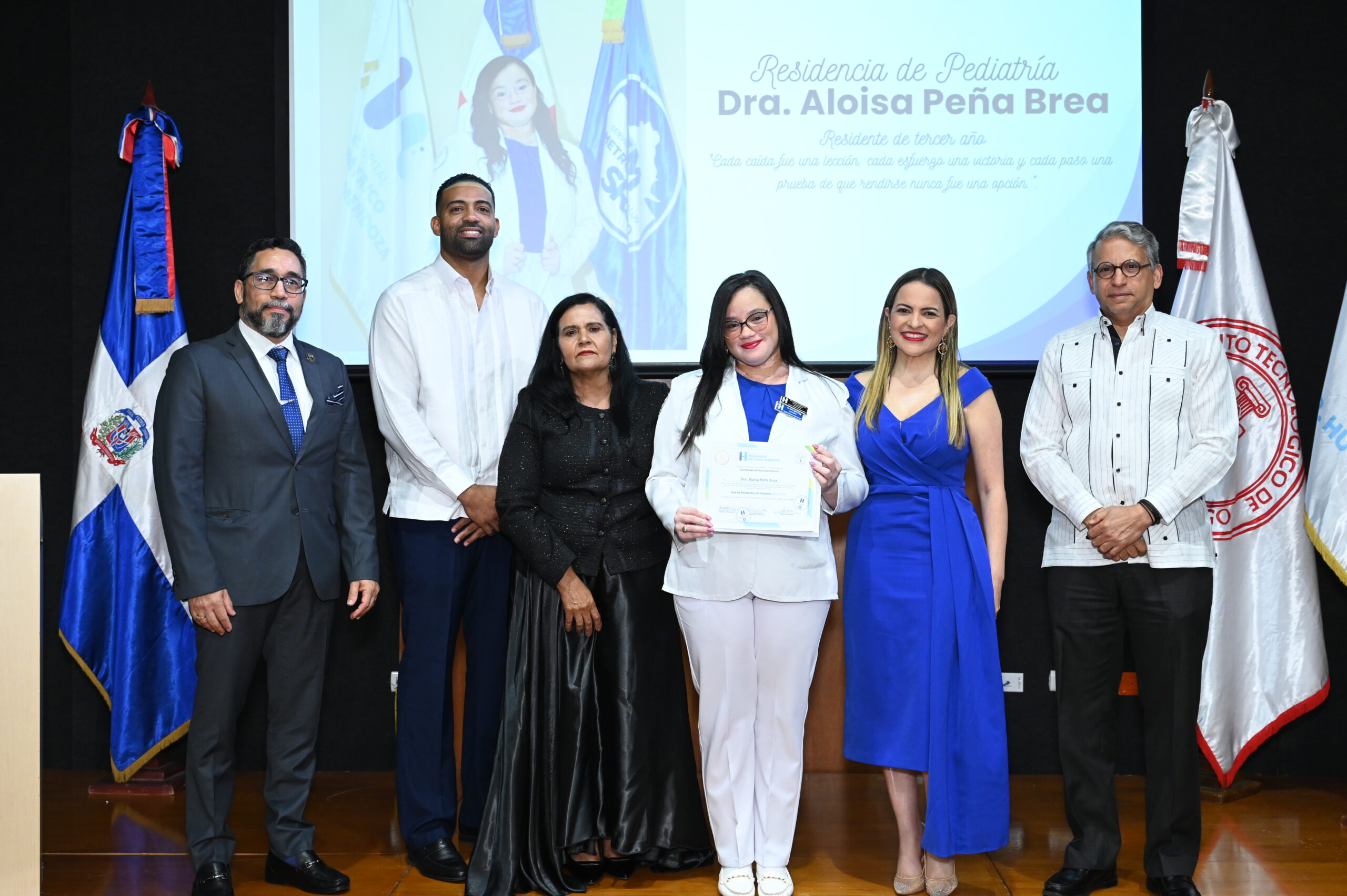 INTEC y Hospital Pediátrico Hugo Mendoza entregan al país cinco nuevas pediatras formadas bajo el primer programa de residencia por competencias de República Dominicana